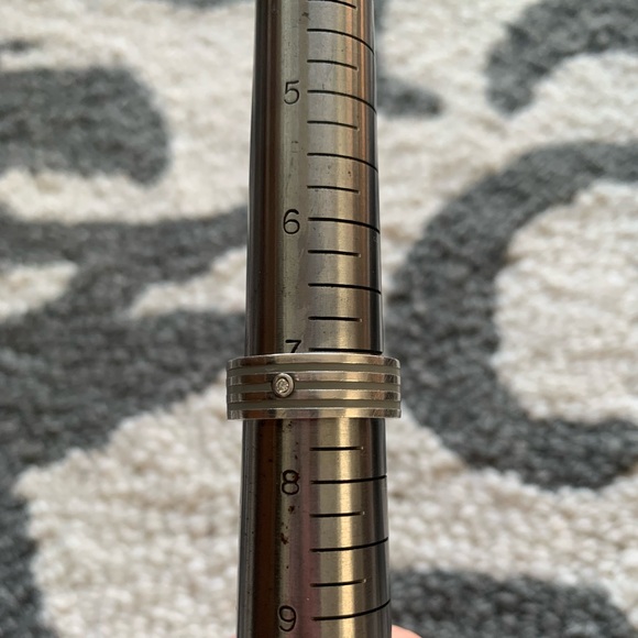 Sterling Silver & Diamond Ring - Picture 5 of 5